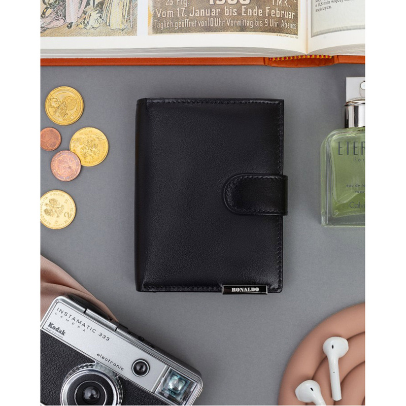 Duży skórzany portfel męski z RFID marki Ronaldo