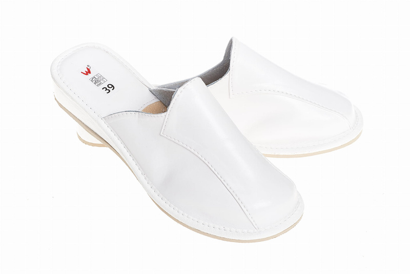 Wójciak Podhale damskie kapcie skóra naturalna zabudowane klin 3,5 cm