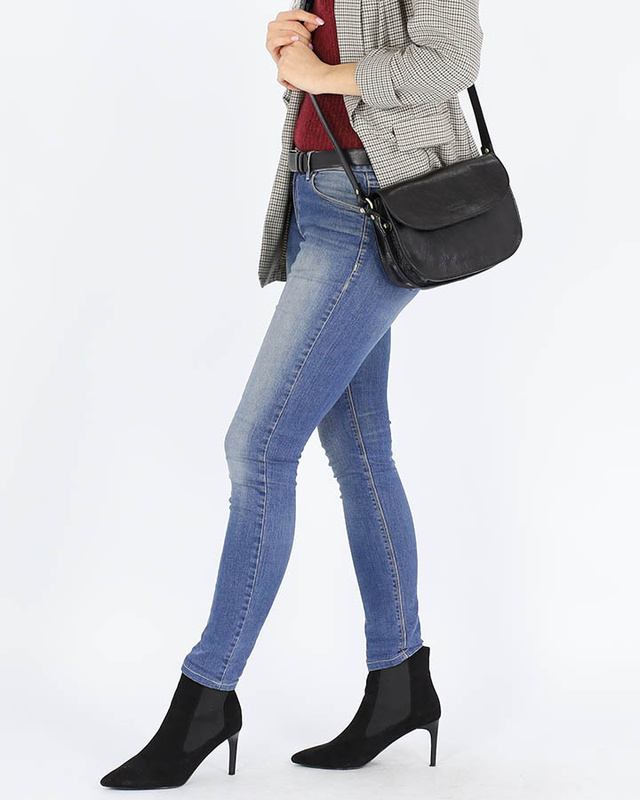 Czarna skórzana torebka saddle bag półksiężyc sztywna skóra - MARCO MAZZINI