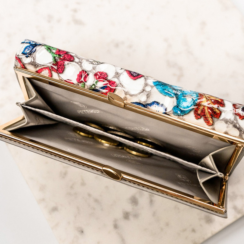 skóra naturalna + Damski portfel ze skóry ekologicznej Peterson PTN PH24-FO-LFL