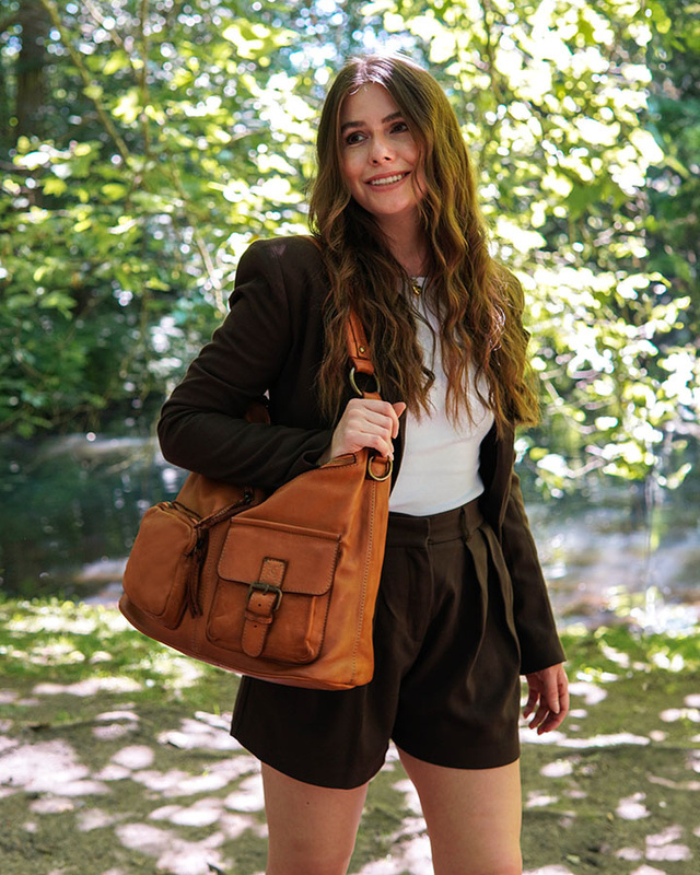 Torebka skórzana na ramię pockets old pelle lavata - MARCO MAZZINI brąz camel