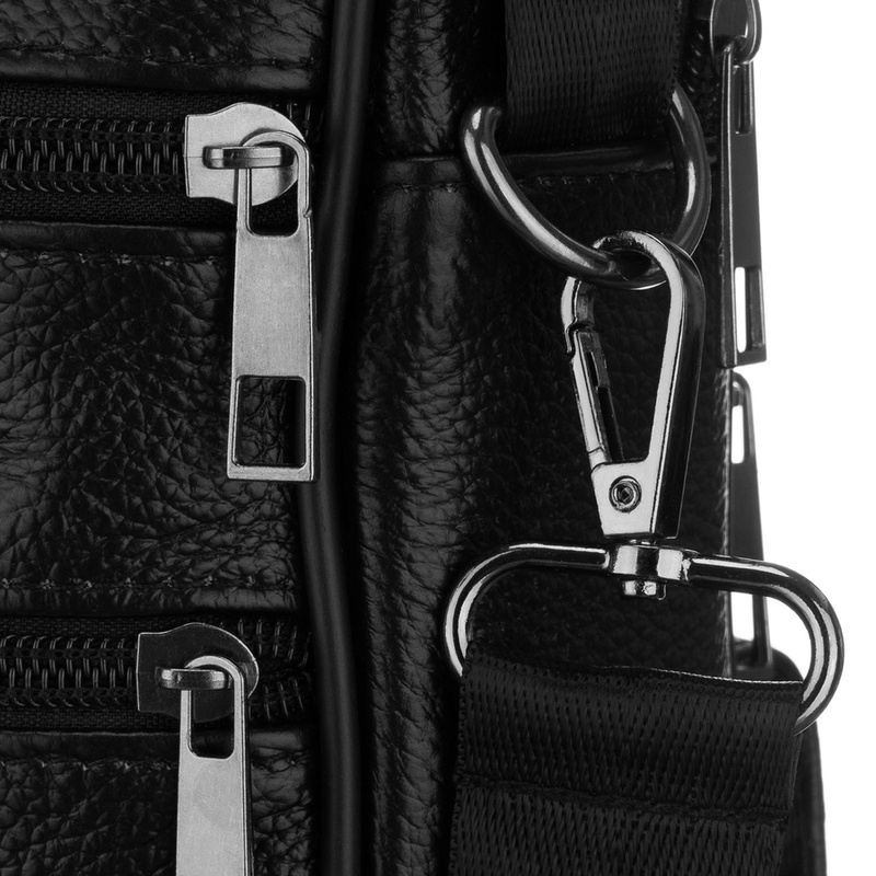 Praktyczna listonoszka męska ze skóry naturalnej w czarnym kolorze, jednokomorowa - Rovicky