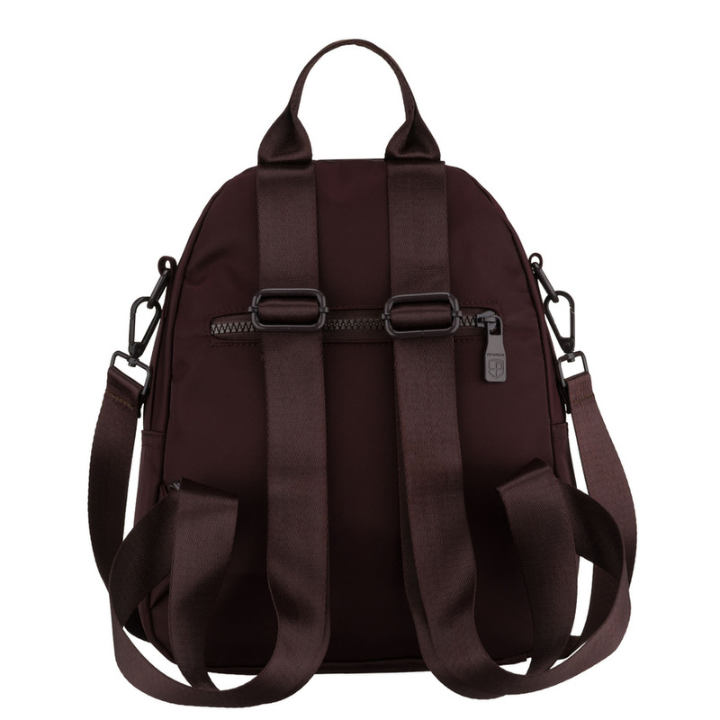 Mały, bordowy plecak damski wykonany z poliestru, wyposażony w dodatkowy pasek - Peterson