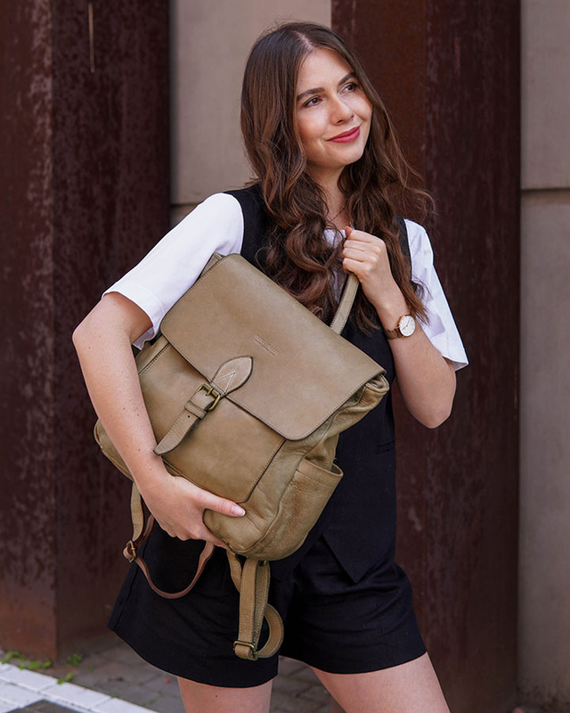 Plecak skórzany handmade z kieszeniami  - MARCO MAZZINI beż cappuccino