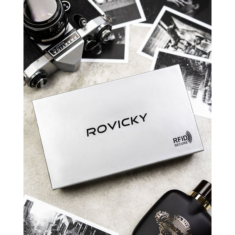 Skórzana, dwukomorowa saszetka męska w czarnym kolorze zamykana suwakiem - Rovicky