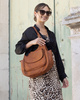Włoska torebka skórzana z kieszenią z przodu retro bag handmade - MARCO MAZZINI brąz camel
