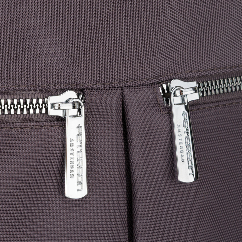 Jednokomorowa shopperka damska z poliestru w szarym kolorze wyposażona w dopinany, regulowany pasek - Peterson