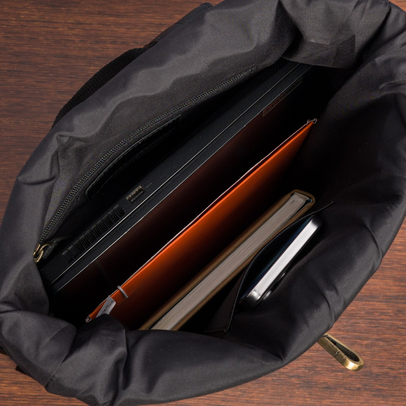 Plecak skórzany na laptopa 15,6 biznesowy duży A4 pojemny czarny premium Beltimore N19