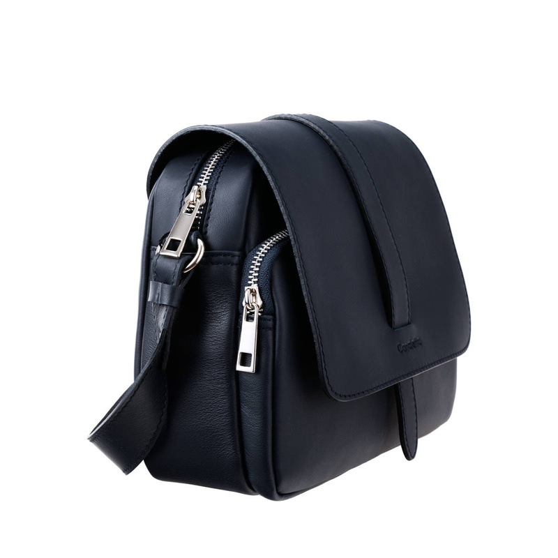 Torebka skórzana Canaletto z klapką na magnes – połączenie klasyki i funkcjonalności TD690s236