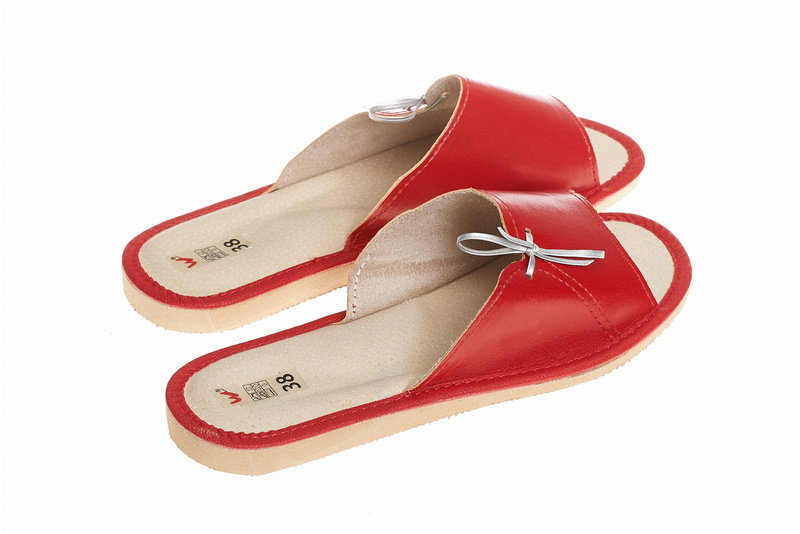 Wójciak Podhale damskie kapcie domowe skóra naturalna klin 1,5 cm