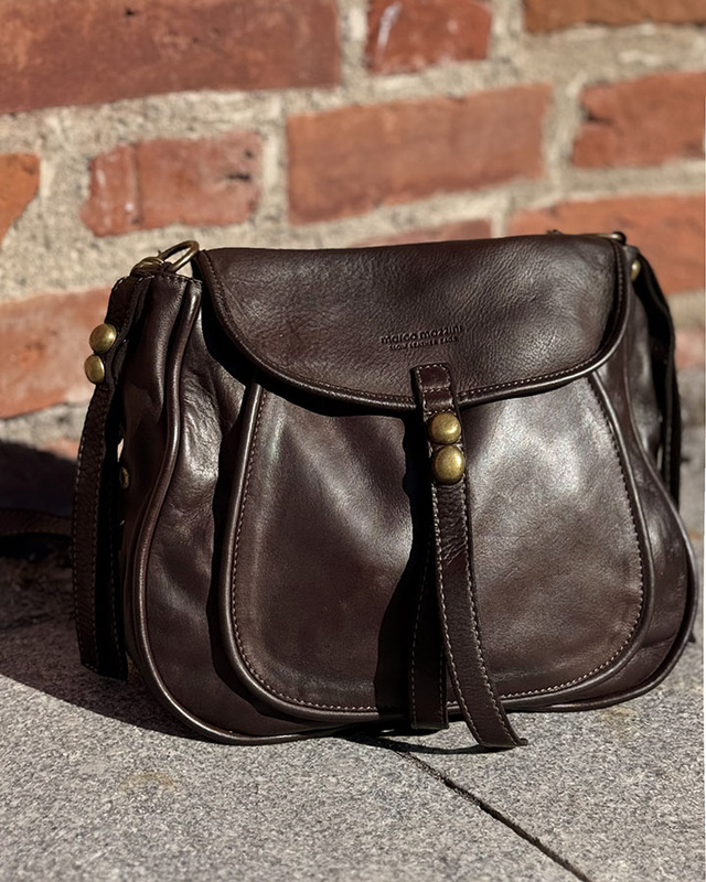Marco Mazzini Torebka classic saddle bag ze skóry naturalnej na ramie ciemny brąz caffe