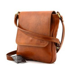 Piękna klasyczna skórzana listonoszka damska