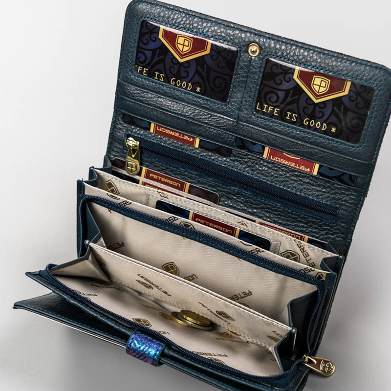 Skórzany damski portfel Peterson PTN 421077-ONBF