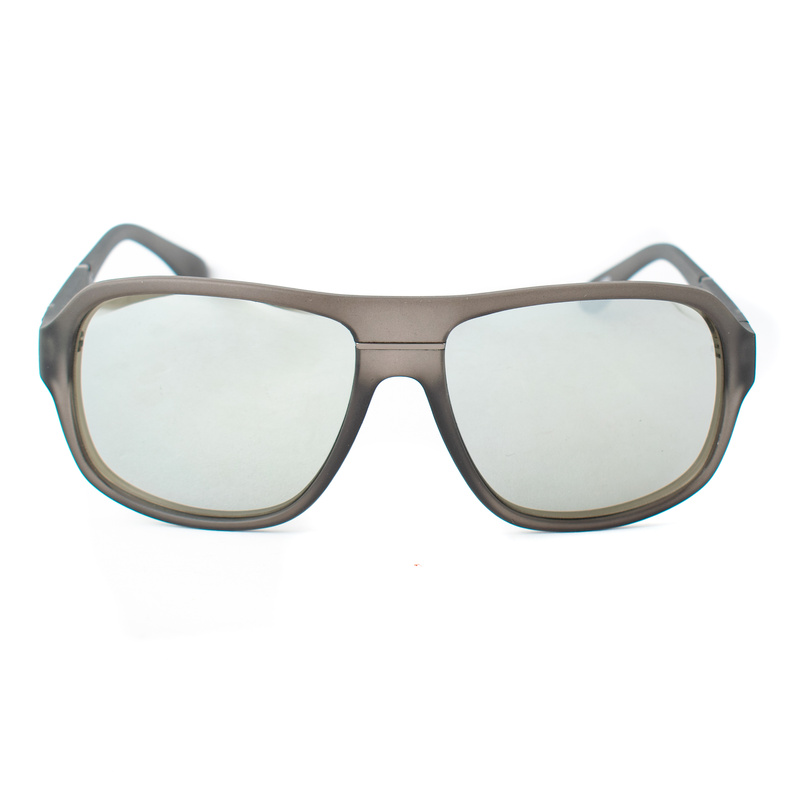 Okulary GUESS GG2105-20C. Okulary przeciwsłoneczne, Kolor szary. Mężczyzna.