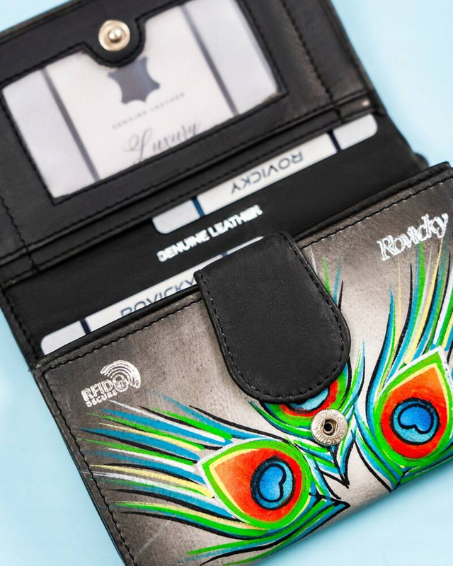 Rovicky Pojemny skórzany portfel damski na zatrzask roślinny wzór