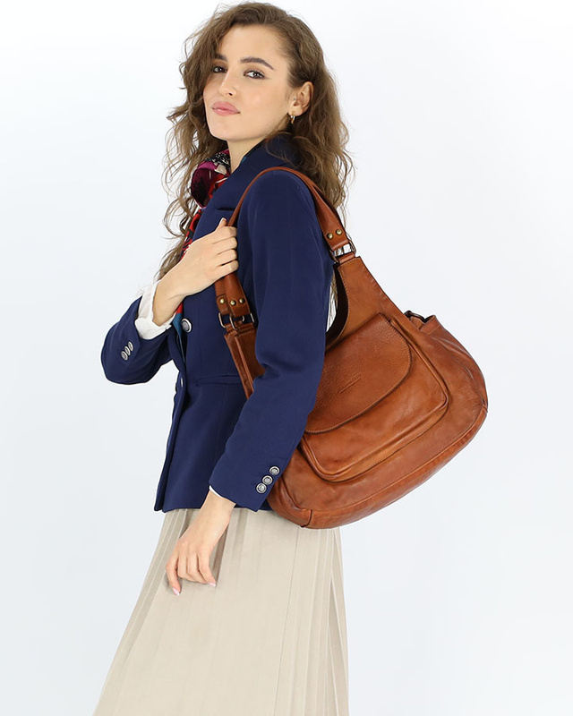 Włoska torebka skórzana z kieszenią z przodu retro bag handmade - MARCO MAZZINI brąz camel