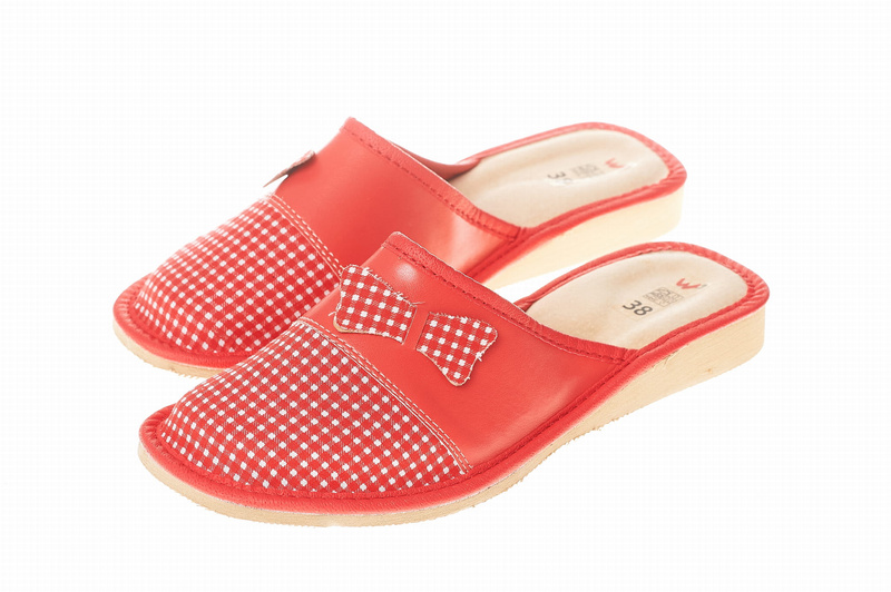 Wójciak Podhale damskie zabudowane kapcie domowe ze skóry naturalnej