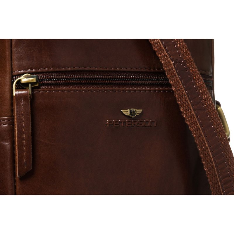 Listonoszka męska ze skóry naturalnej w brązowym kolorze - Peterson