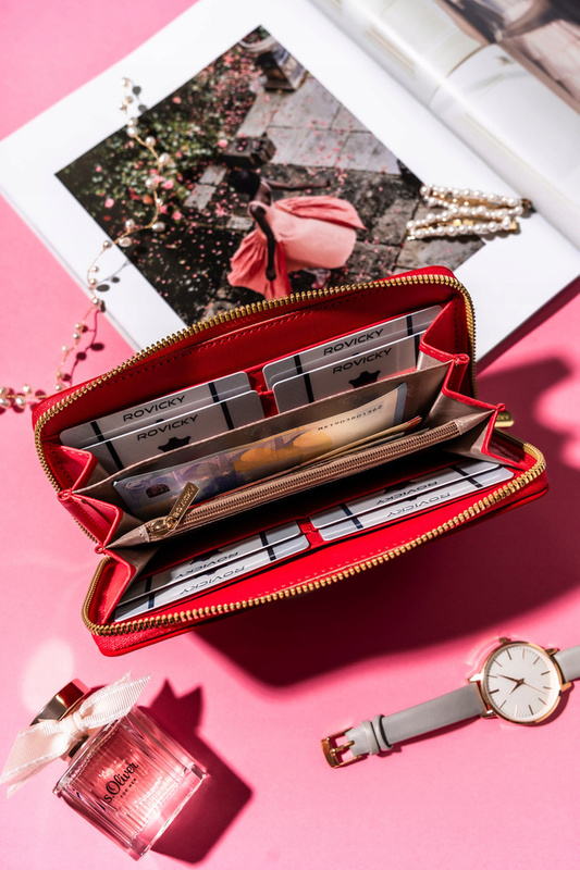 Duży Stylowy portfel damski na zamek od Rovicky