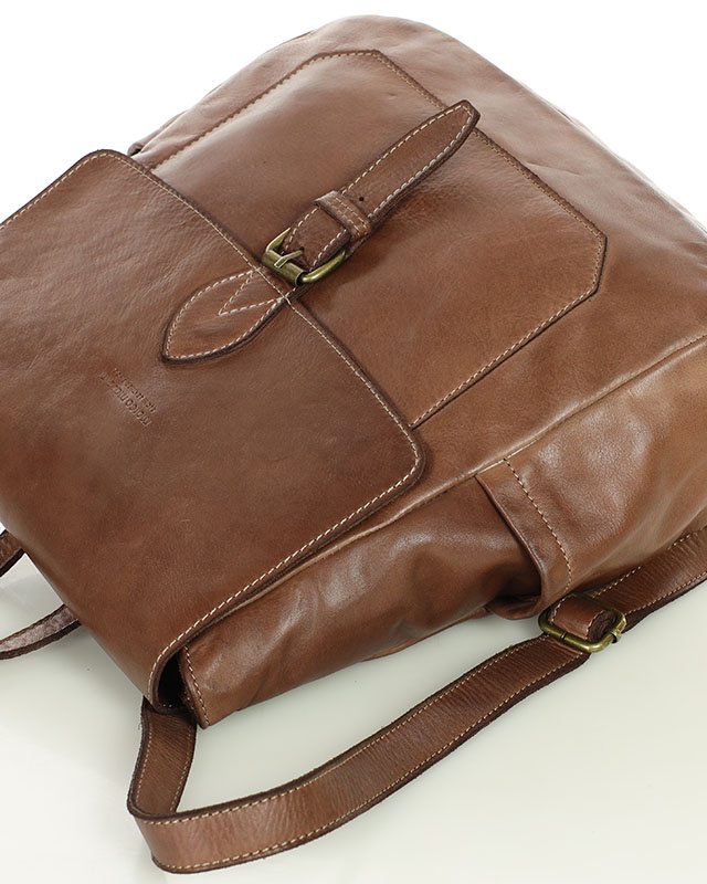 Plecak skórzany handmade z kieszeniami  - MARCO MAZZINI czekoladowy brąz