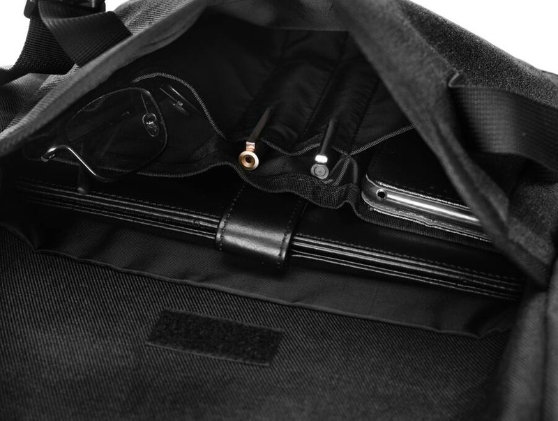 Duży plecak z miejscem na laptopa i portem USB - David Jones