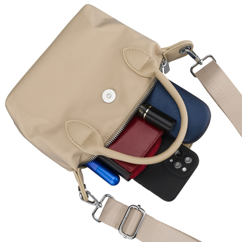 Listonoszka damska z poliestru w kolorze ecru, jednokomorowa i zamykana magnesem - Peterson