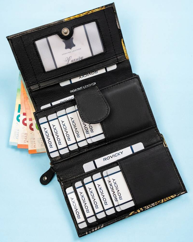 Rovicky Pojemny skórzany portfel damski na zatrzask roślinny wzór