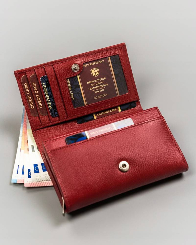 Skórzany damski portfel Peterson PTN RD-22-GCL